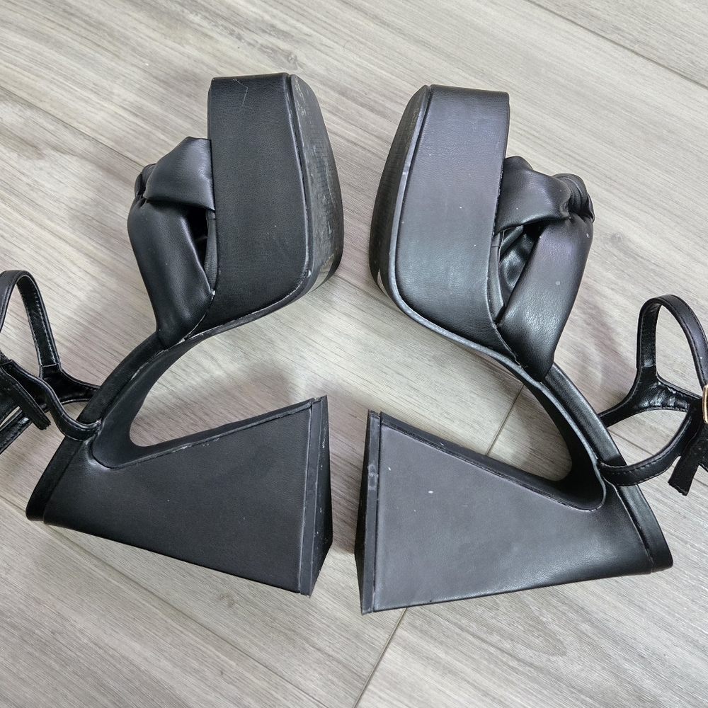 Lemon Drop By Privileged Hiner Platform Heels - Picture 6 of 11